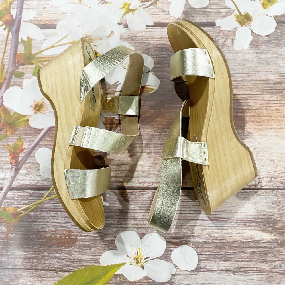 Free People Gold Strappy Wedge Sandals - Picture 3 of 7